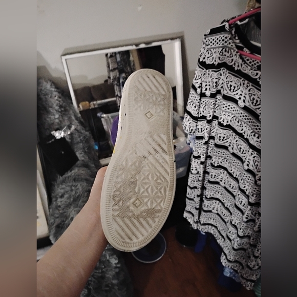 Woman's hand-painted high-top sneakers by Top Moda with a Mardi Gras theme Sz 9 - Picture 5 of 11